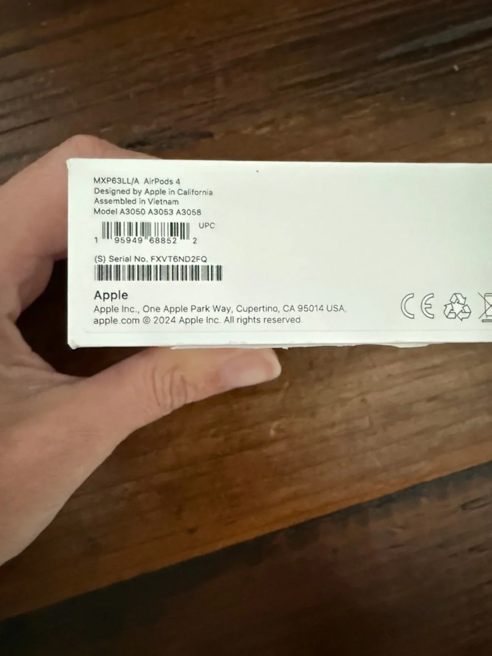 Apple AirPods 4 Wireless